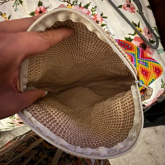 Boho Multi color Cross body Purse - Picture 5 of 9